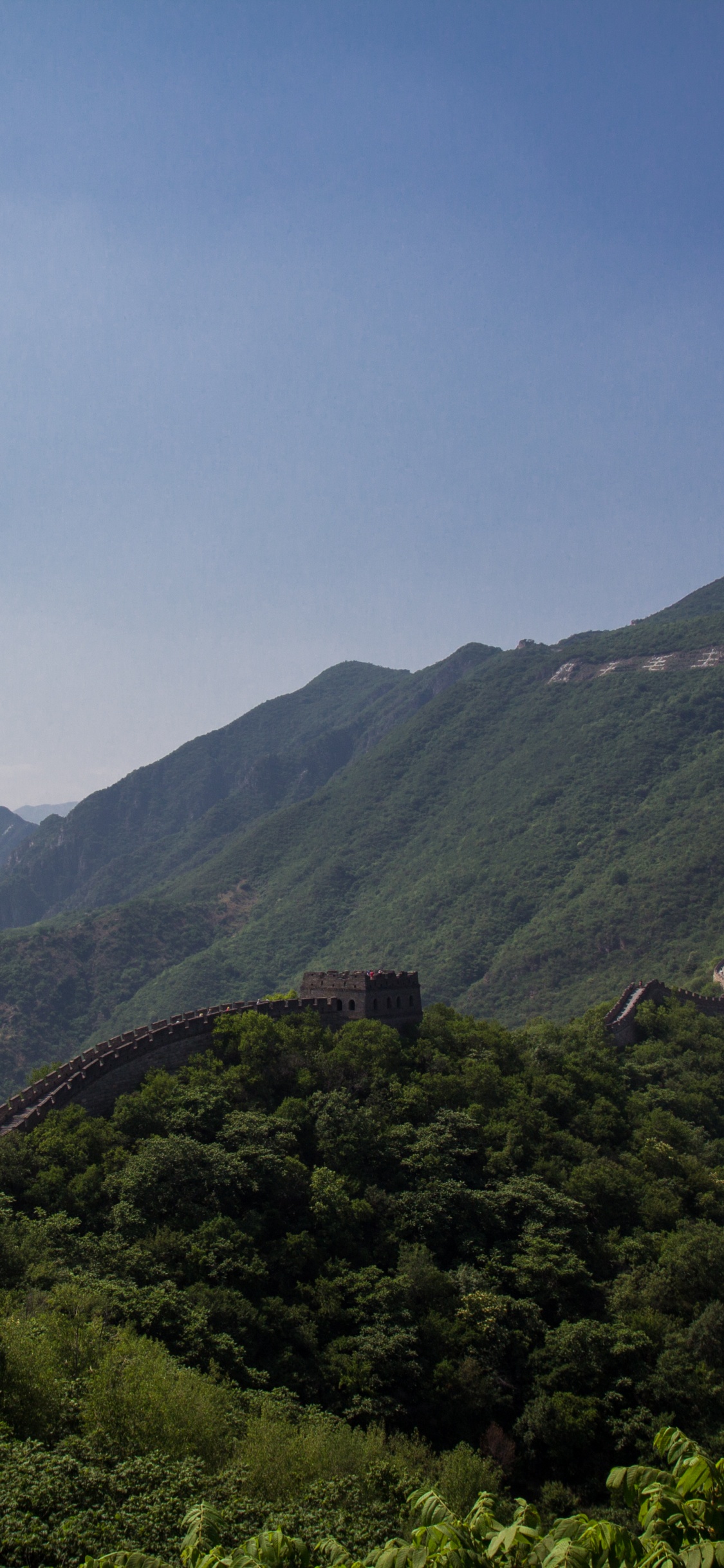Обои великая Китайская стена, горный рельеф, гора, горная станция, нагорье в разрешении 1125x2436