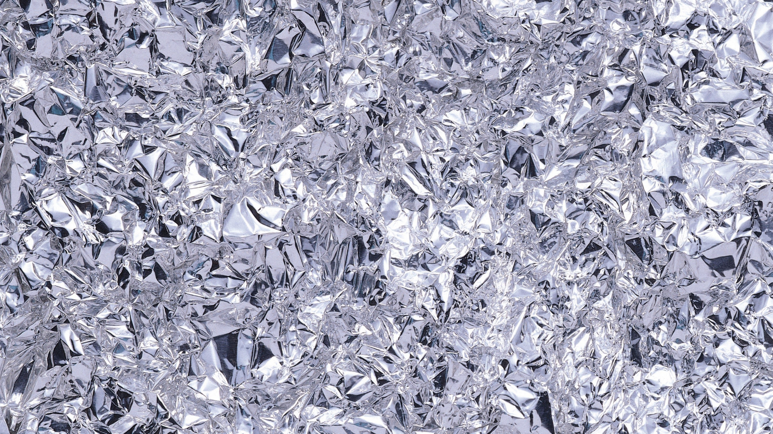 Обои металл, кристалл, клочок, зима, Бахан в разрешении 2560x1440