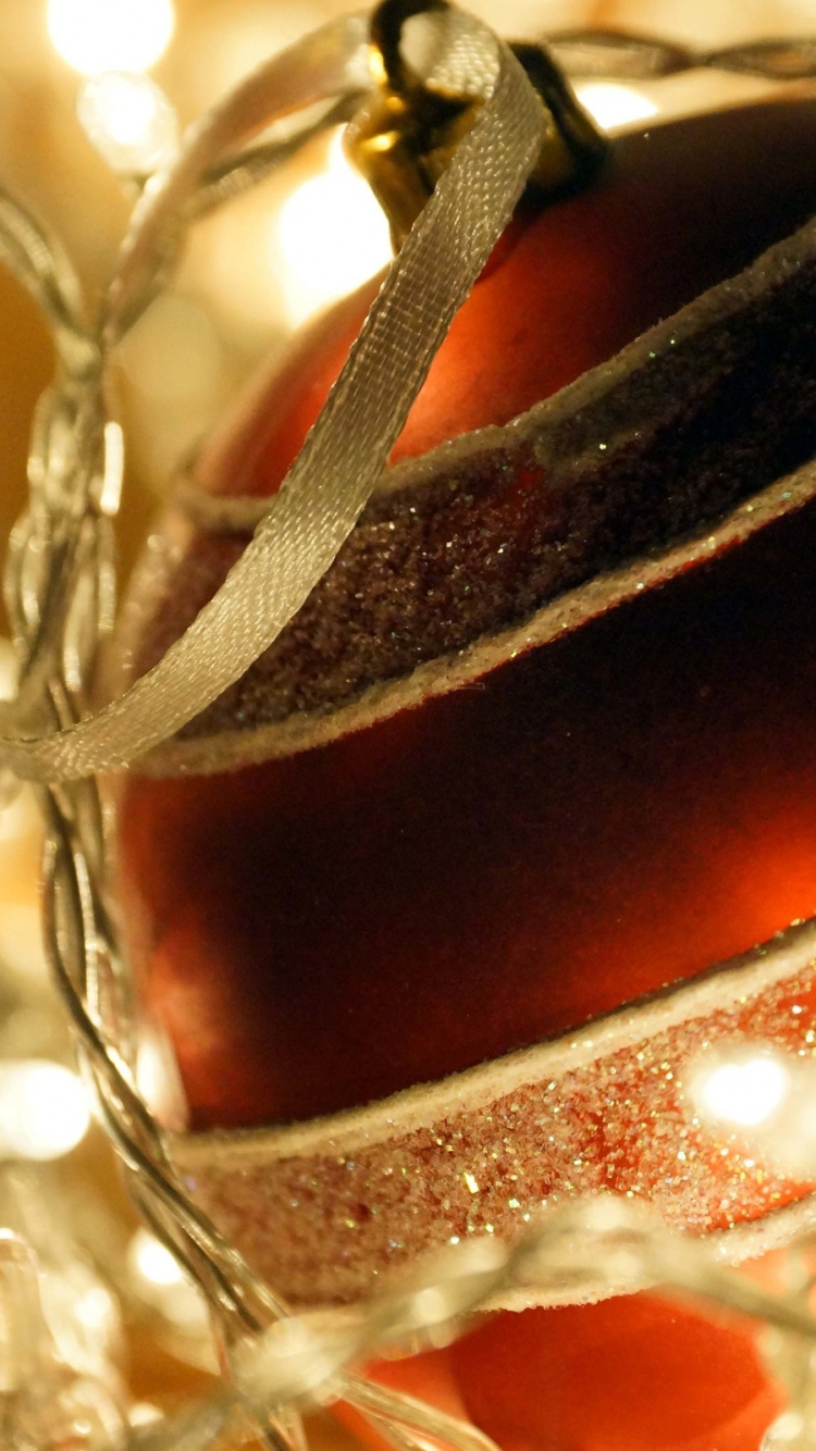 Обои Новый год, праздник, рождественский орнамент, Рождественские украшения, Рождество в разрешении 750x1334