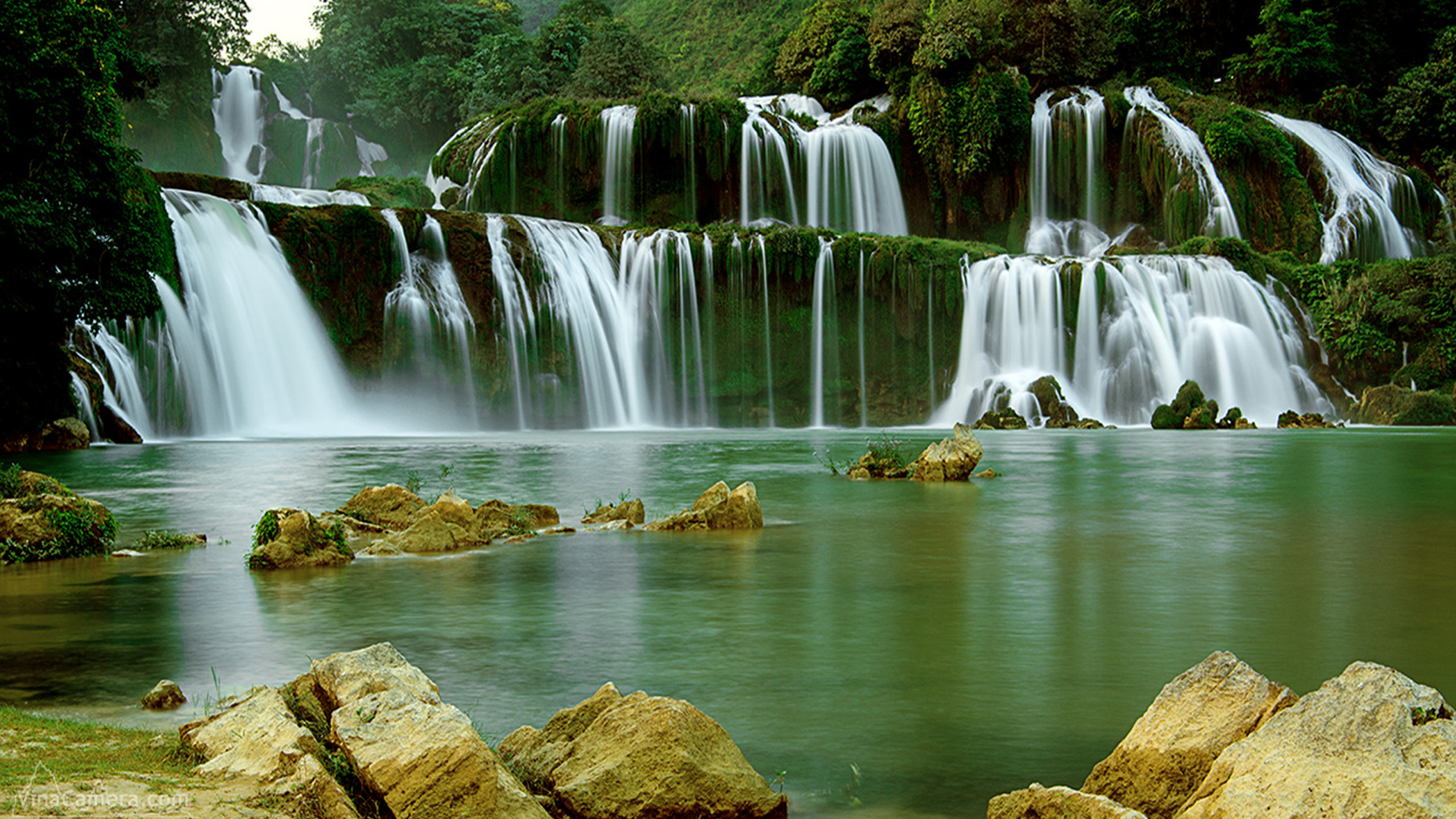 Обои водопад, гидроресурсы, водоем, природа, вода в разрешении 2560x1440