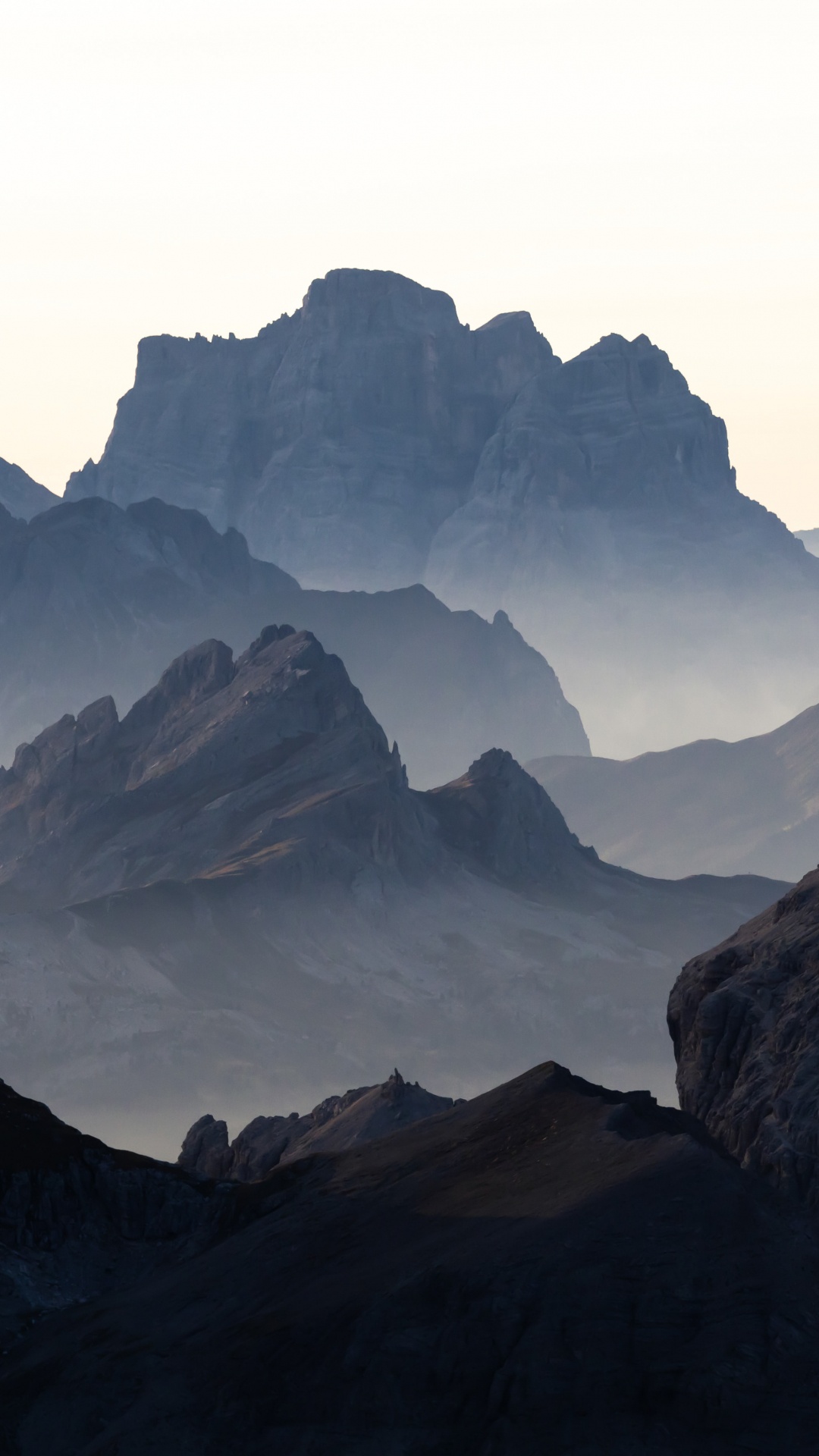 Обои гора, облако, атмосфера, экорегион, природа в разрешении 1080x1920