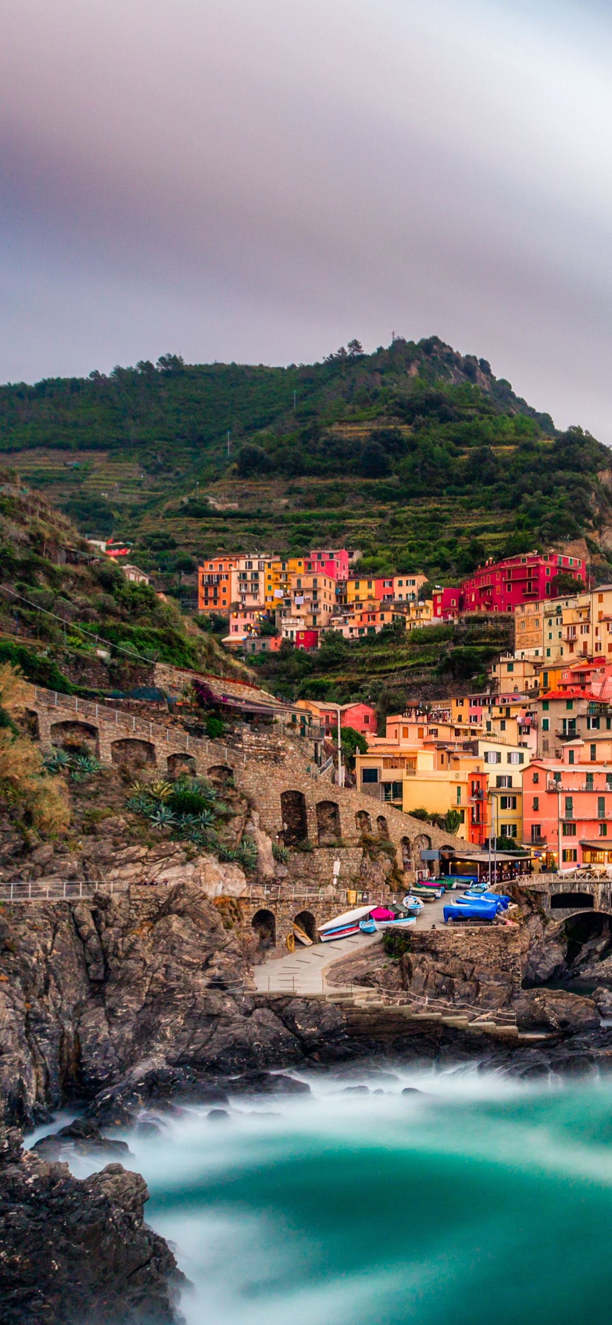 Обои побережье, море, вода, обрыв, мыс в разрешении 1242x2688