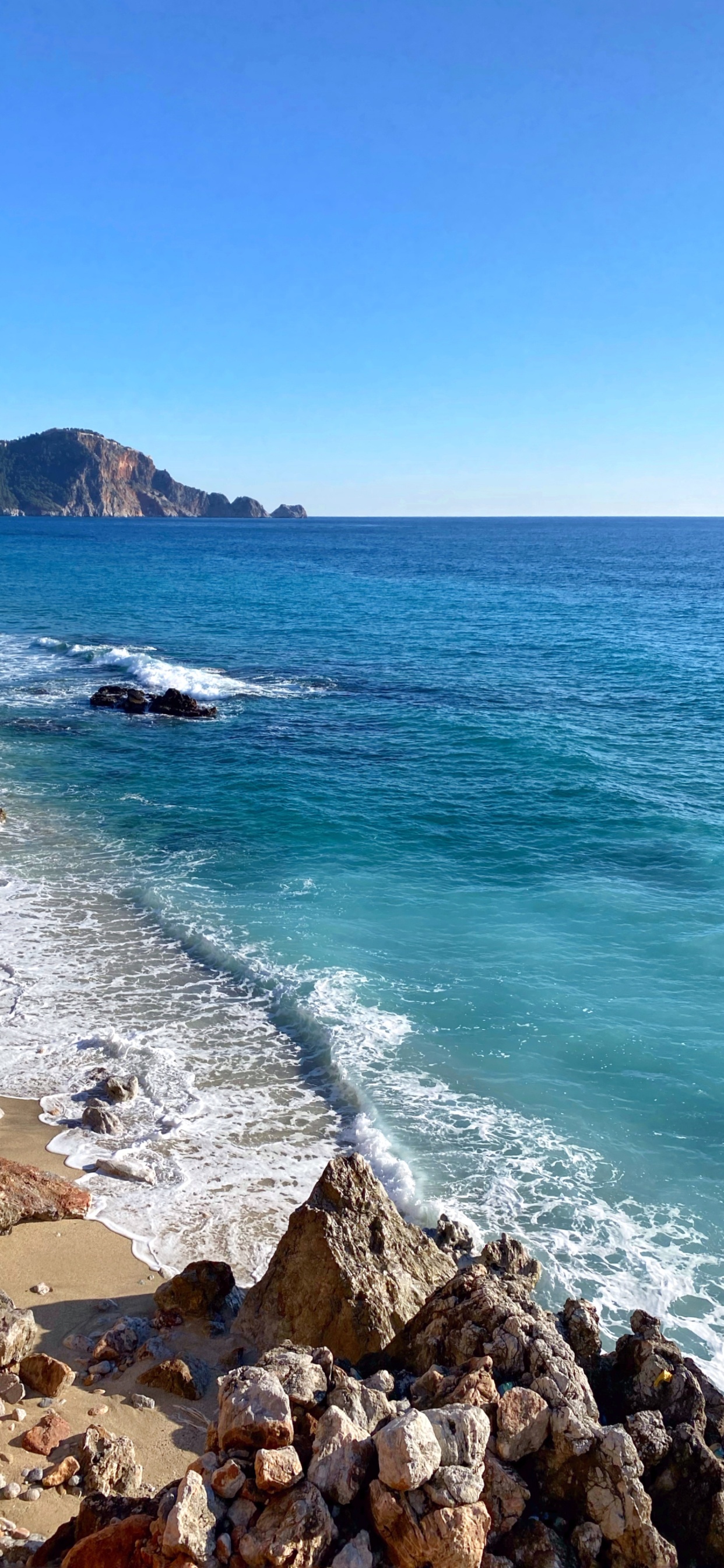 Обои Cleopatra Beach Аланья, вода, гидроресурсы, природный ландшафт, растение в разрешении 1242x2688