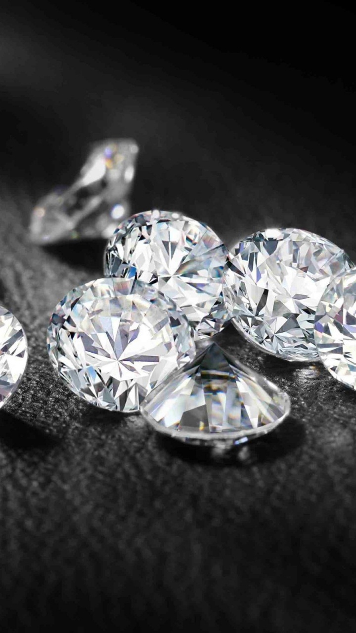 Обои ювелирные изделия, алмаз, драгоценный камень, модный аксессуар, ювелирные изделия тела в разрешении 720x1280