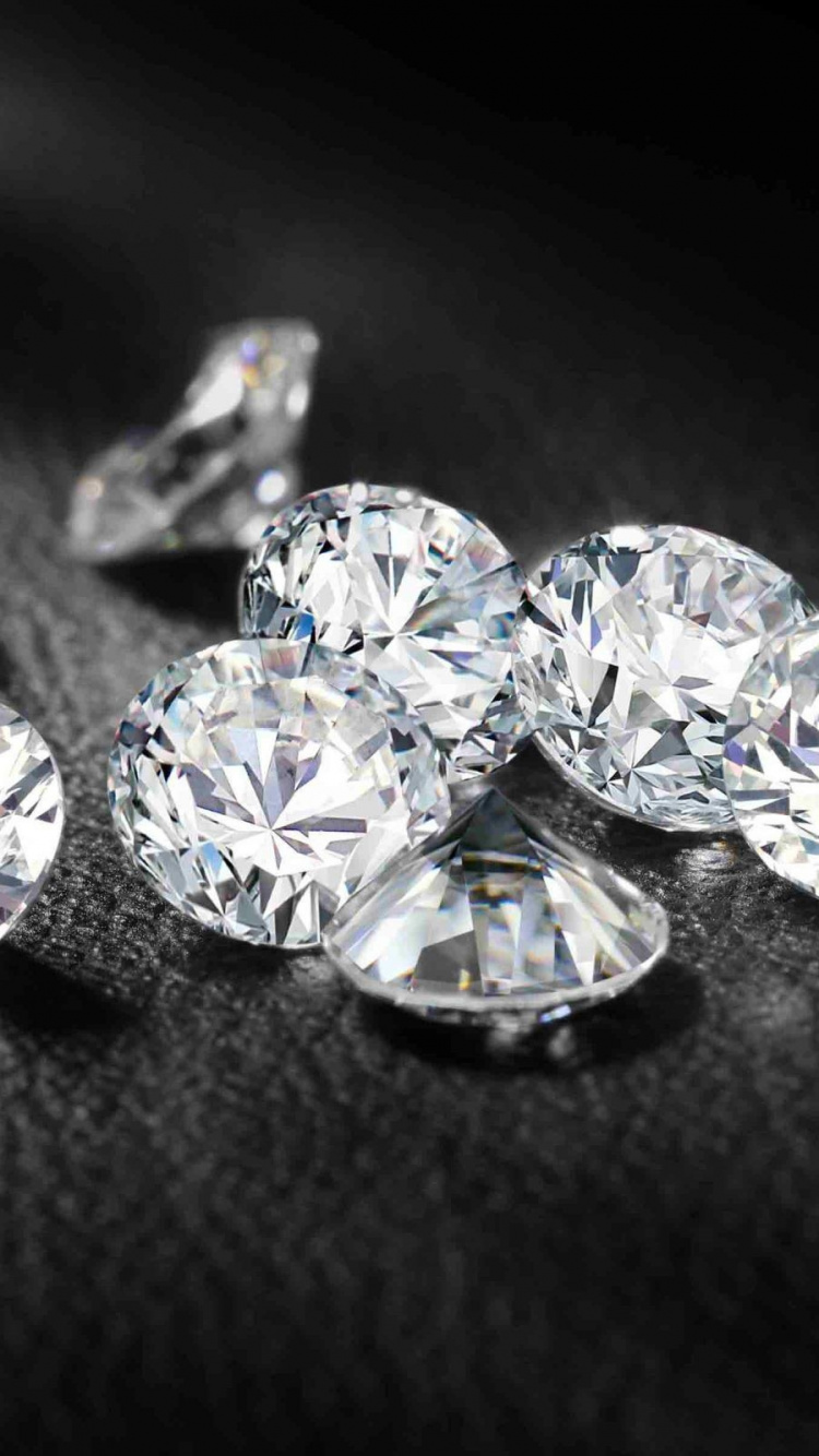 Обои ювелирные изделия, алмаз, драгоценный камень, модный аксессуар, ювелирные изделия тела в разрешении 750x1334