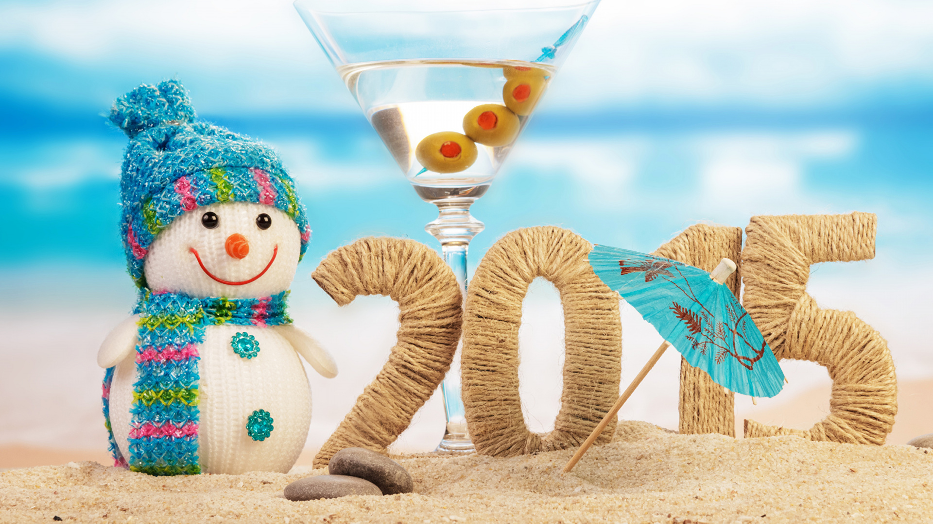 Обои Новый год, канун Нового года, стекло, Отдых на пляже, с Новым годом пляж 2018 в разрешении 1920x1080