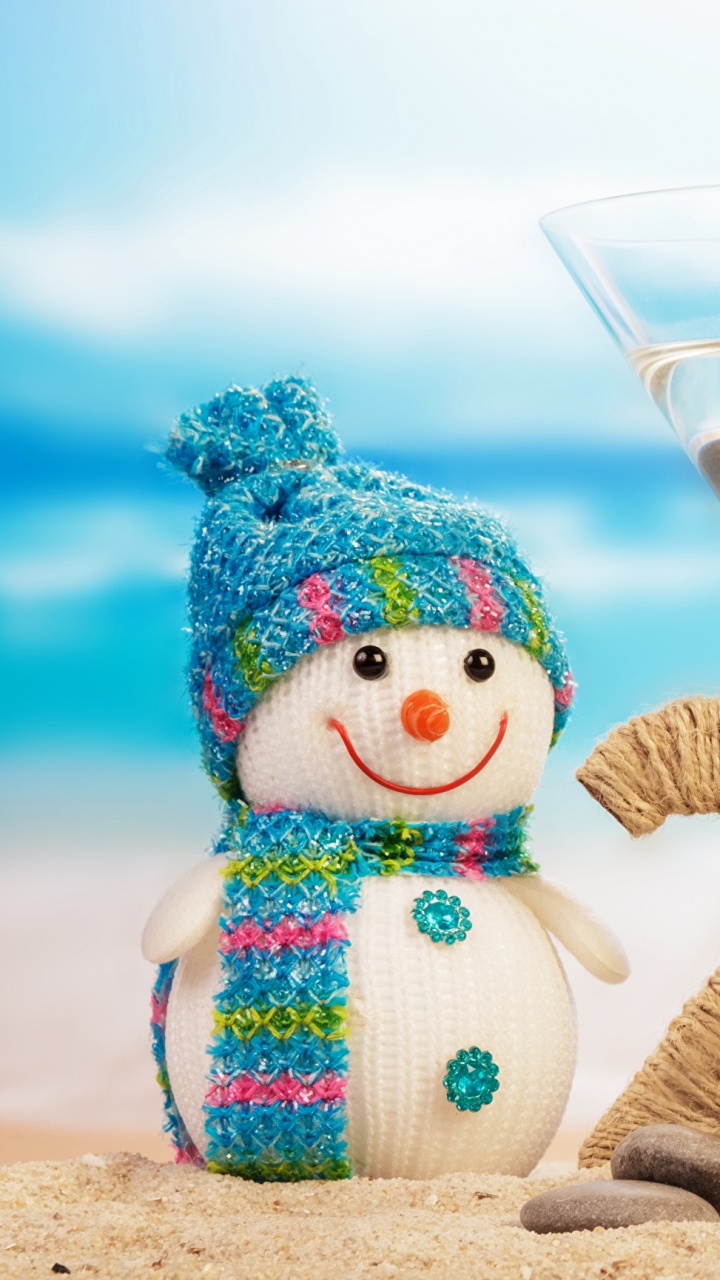 Обои Новый год, канун Нового года, стекло, Отдых на пляже, с Новым годом пляж 2018 в разрешении 720x1280