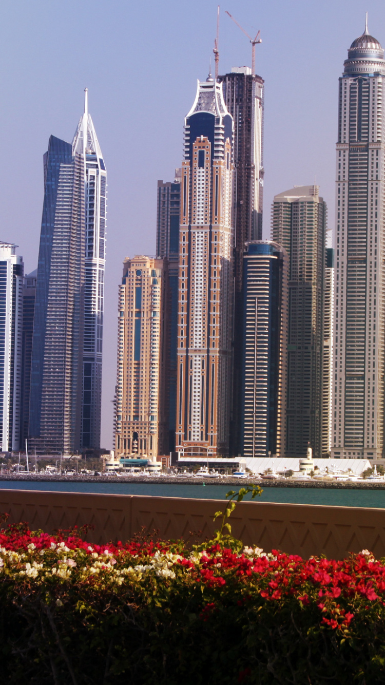 Обои небоскреб, город, городской район, башня, городской пейзаж в разрешении 750x1334