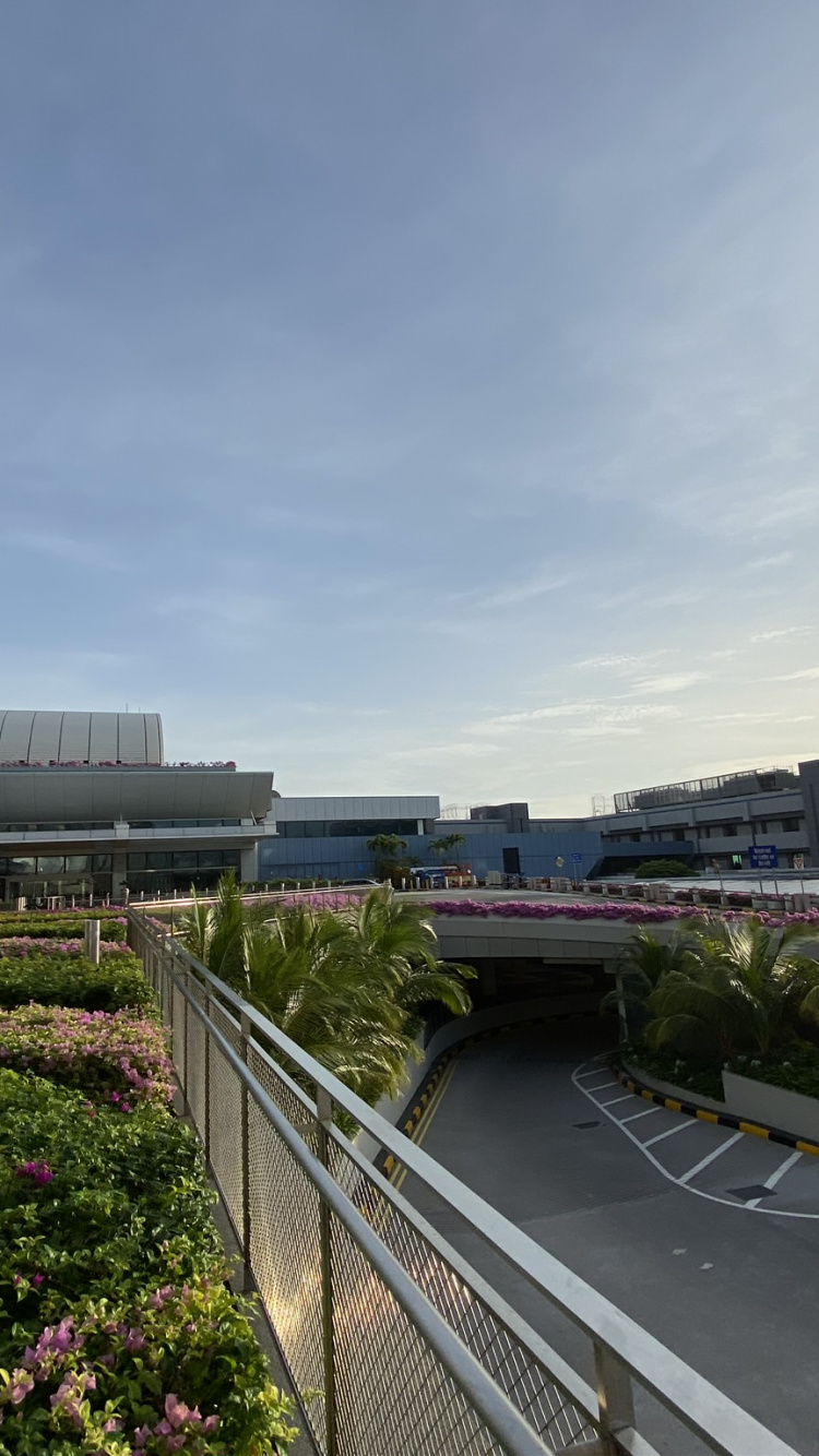 Обои Сингапур, уличный фонарь, городской район, ограждение, городской дизайн в разрешении 750x1334