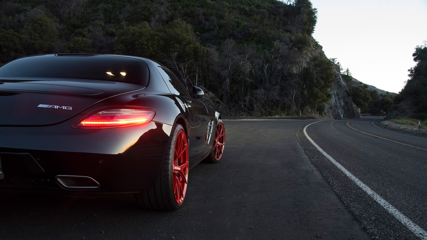 Обои авто, спорткар, Мерседес-Бенц Е-Класс, спортивный автомобиль, mercedes benz в разрешении 1366x768