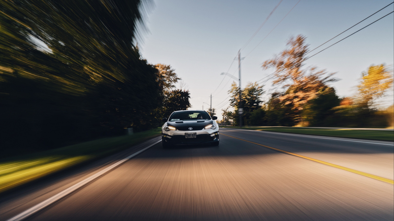 Обои дорога, магистраль, асфальт, переулок, автомобильный экстерьер в разрешении 1366x768