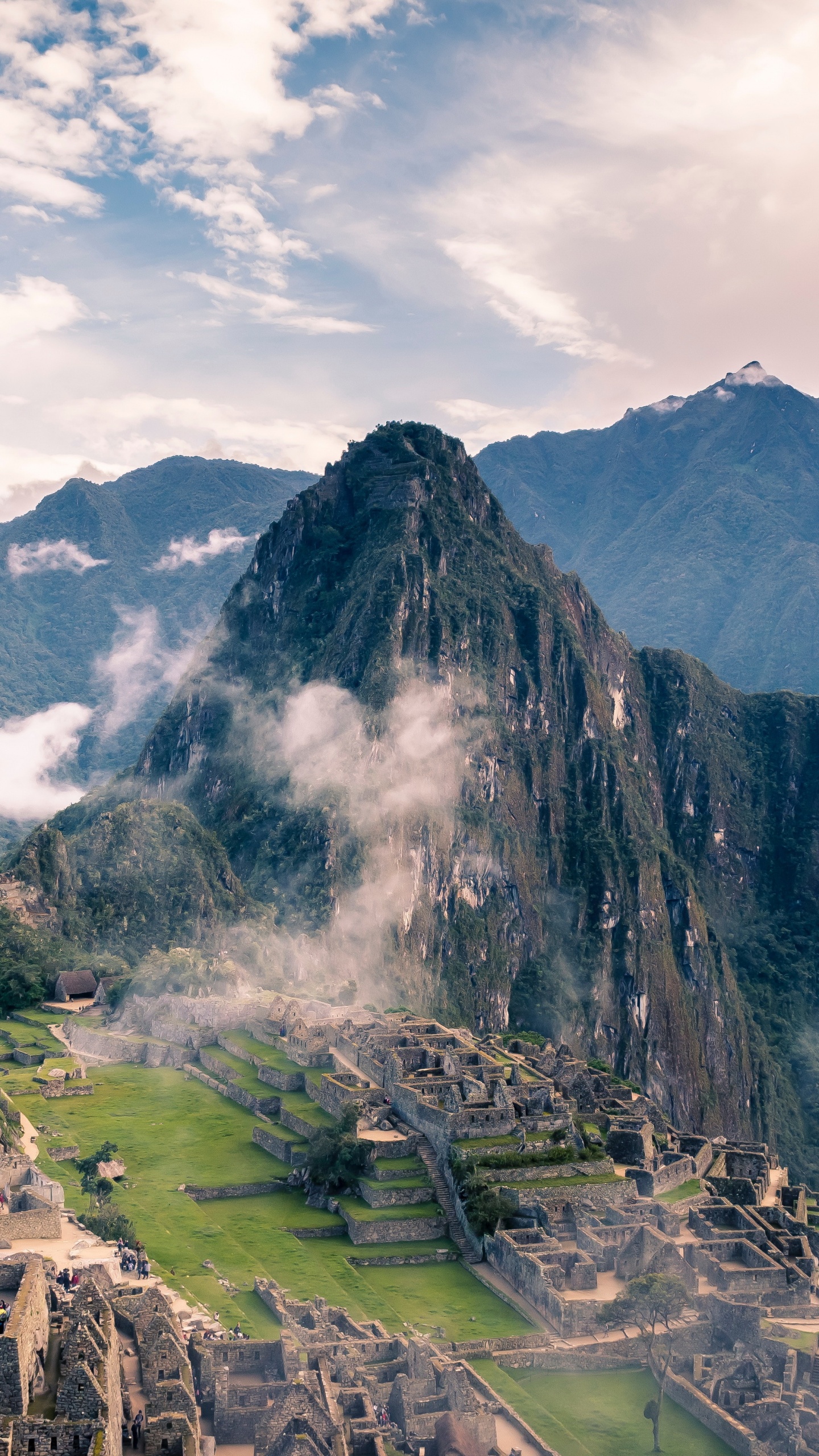Обои МачуПикчу, Тропа инков в Мачу-Пикчу, империя инков, Агуас Калиентес, путешествие в разрешении 1440x2560