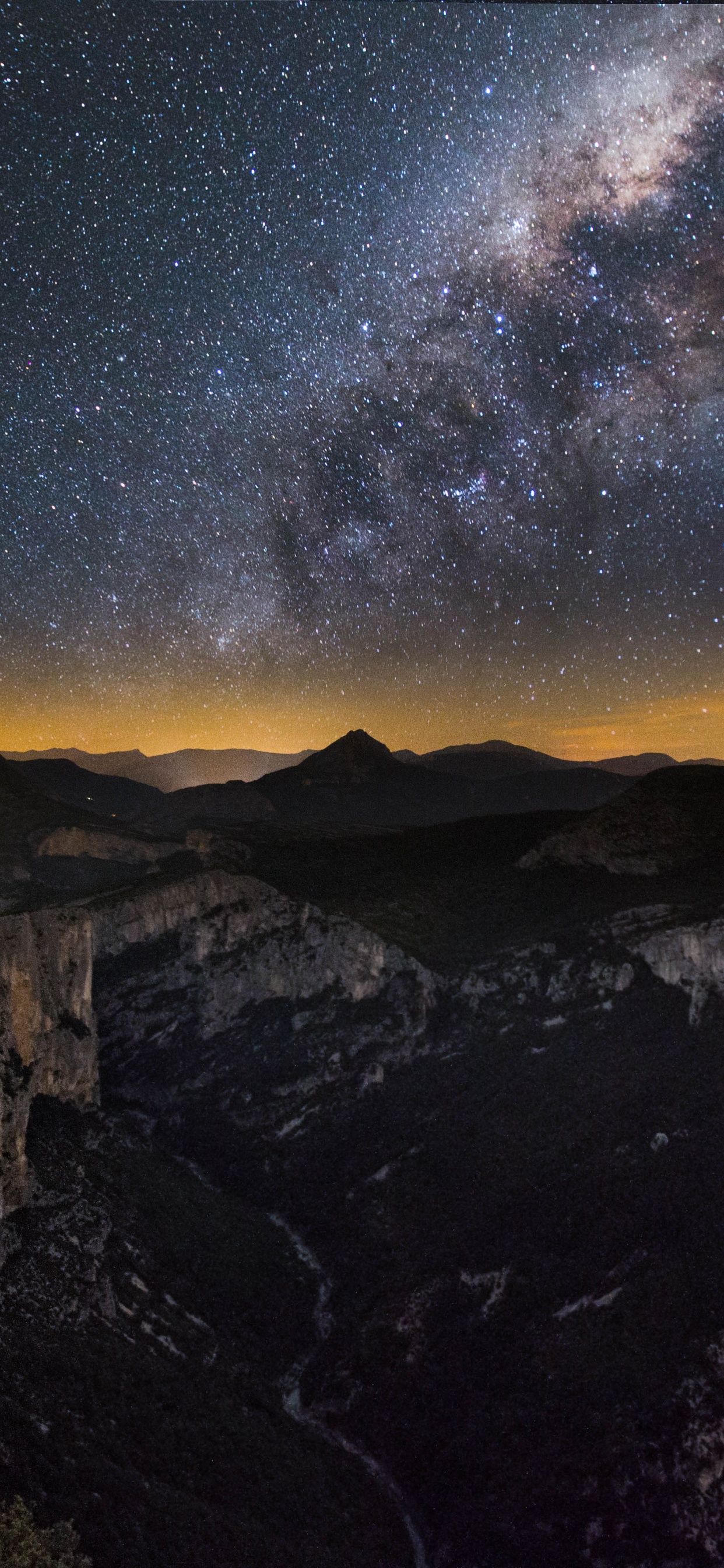 Обои ночь, звезда, атмосфера, астрономический объект, горизонт в разрешении 1242x2688
