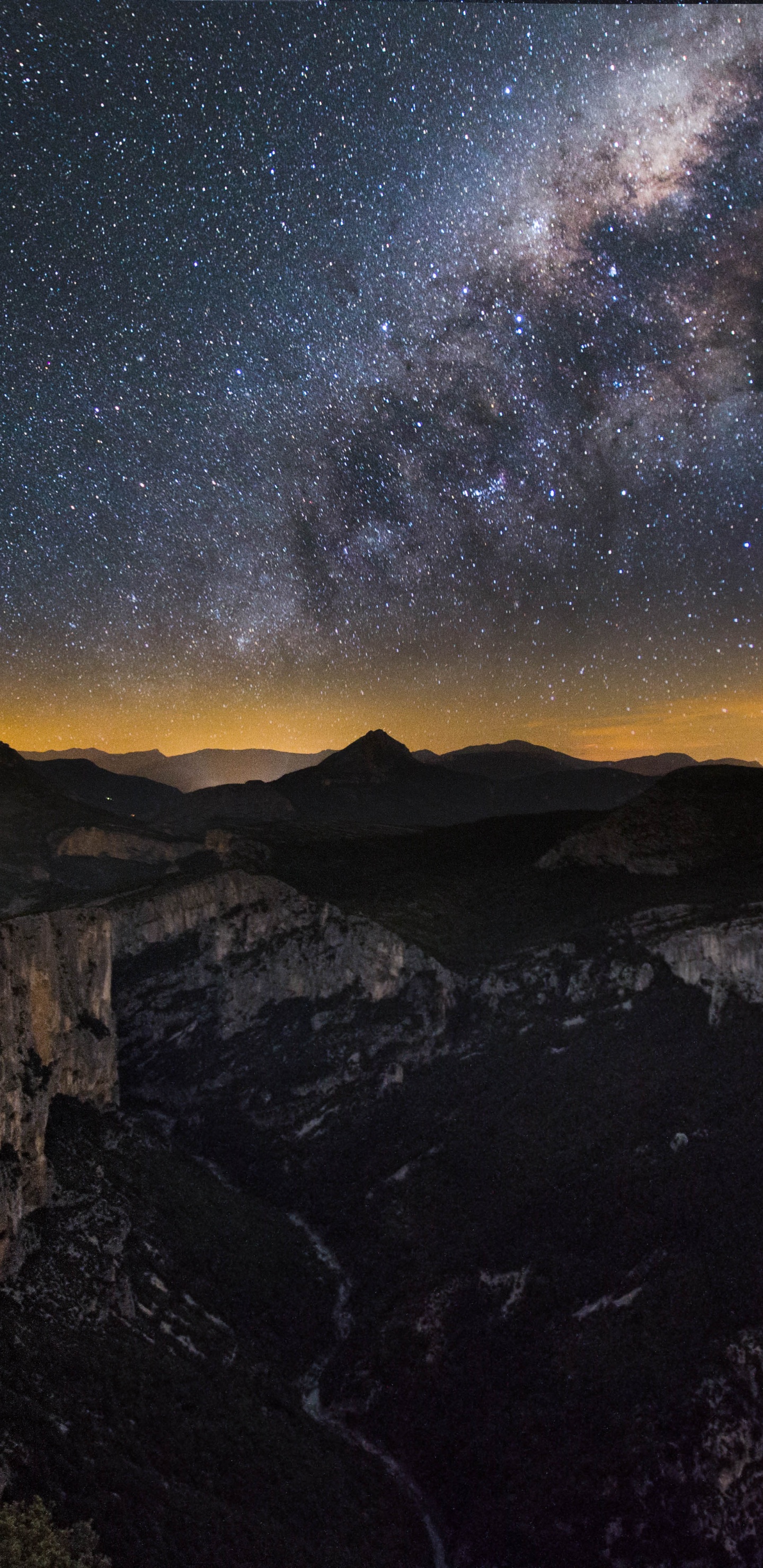 Обои ночь, звезда, атмосфера, астрономический объект, горизонт в разрешении 1440x2960