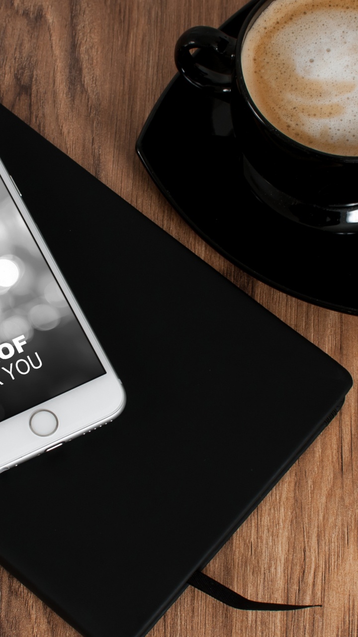 Обои кофейная чашка, смартфон, гаджет, коммуникационное устройство, марка в разрешении 720x1280