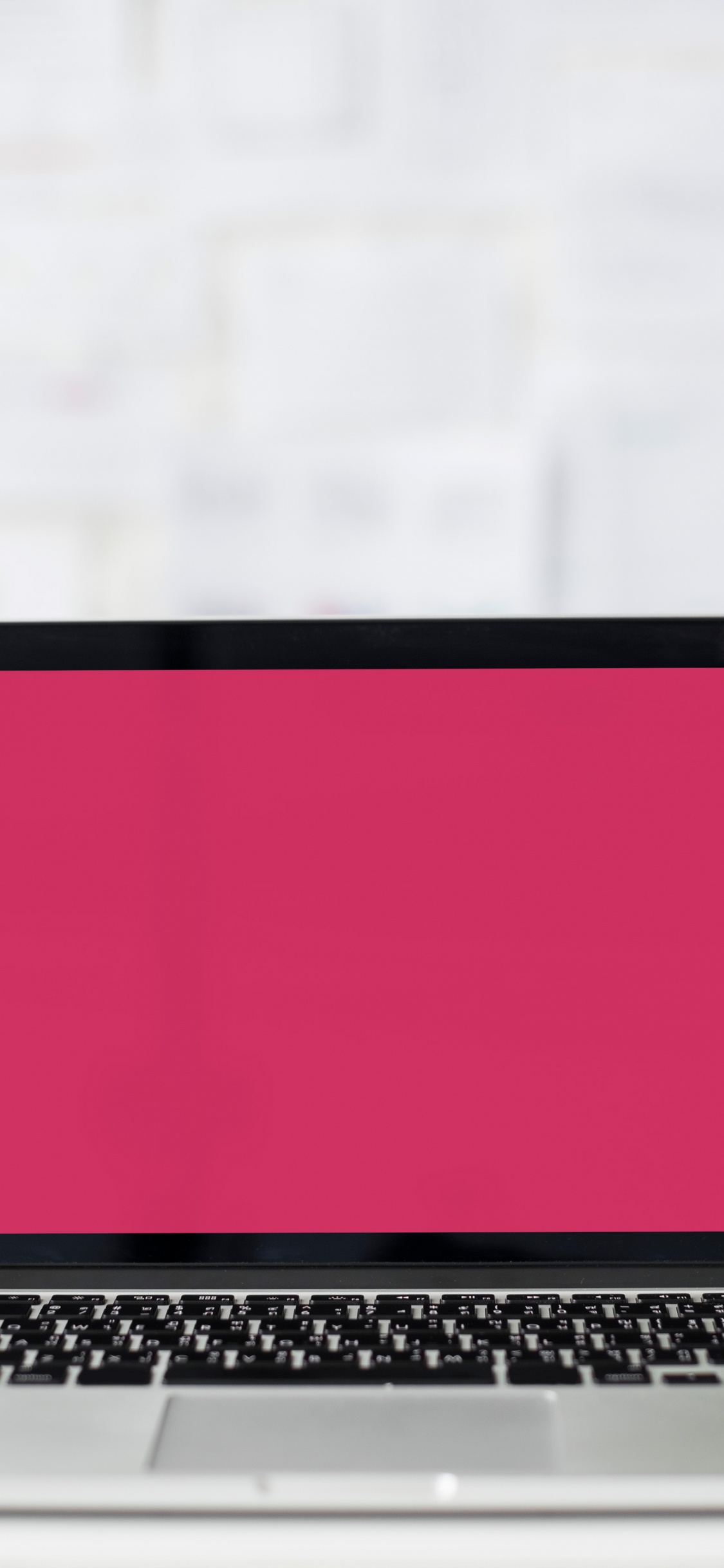 Обои электронное устройство, технологии, розовый, нетбук, пробел в разрешении 1125x2436