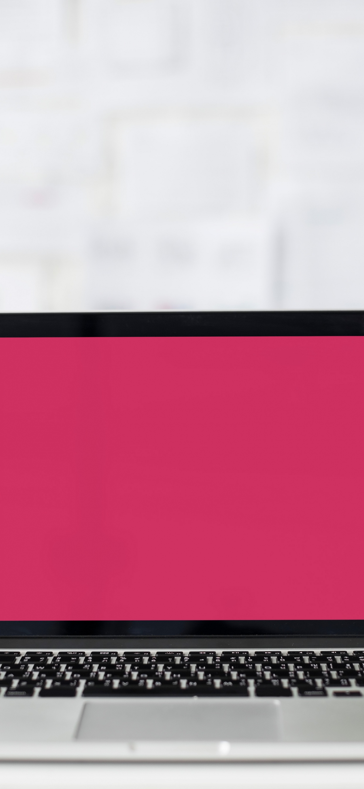 Обои электронное устройство, технологии, розовый, нетбук, пробел в разрешении 1242x2688