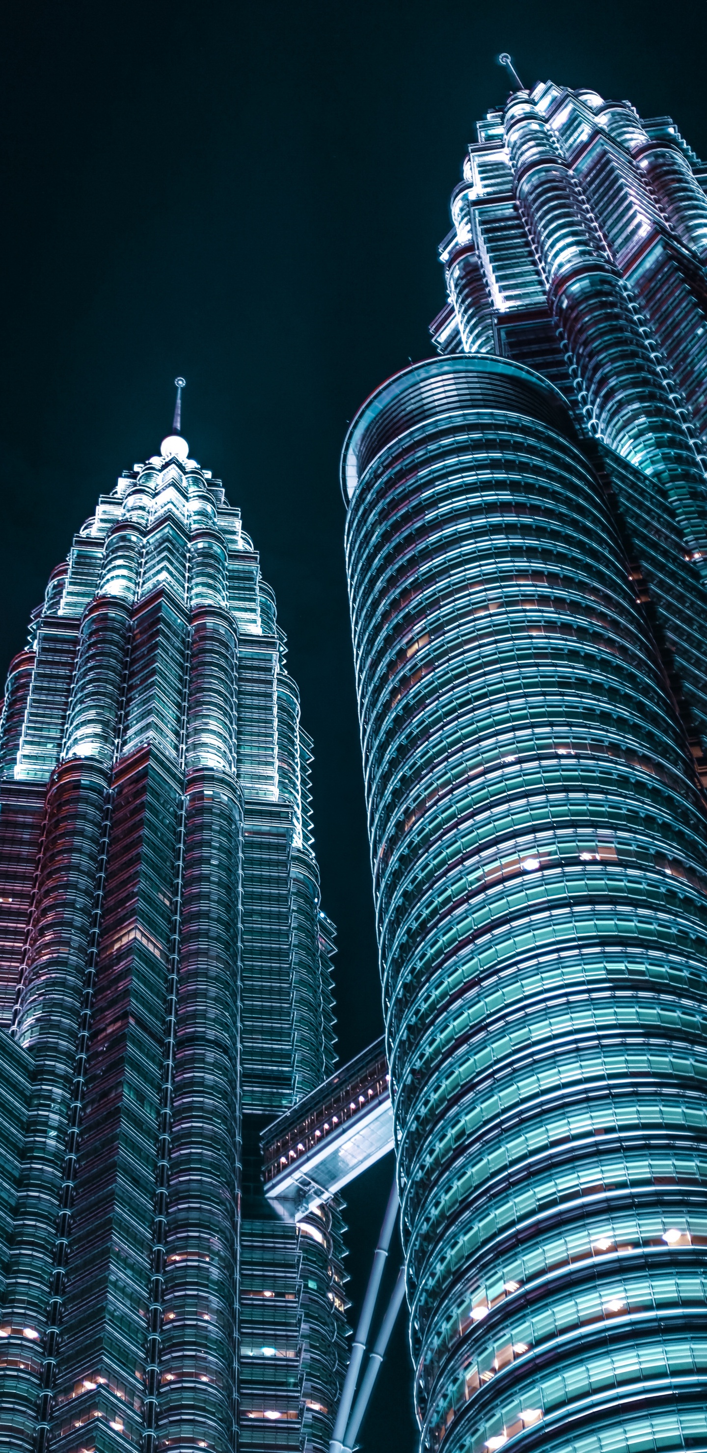 Обои башни-близнецы Петронас, небоскреб, ориентир, вышка, башня в разрешении 1440x2960