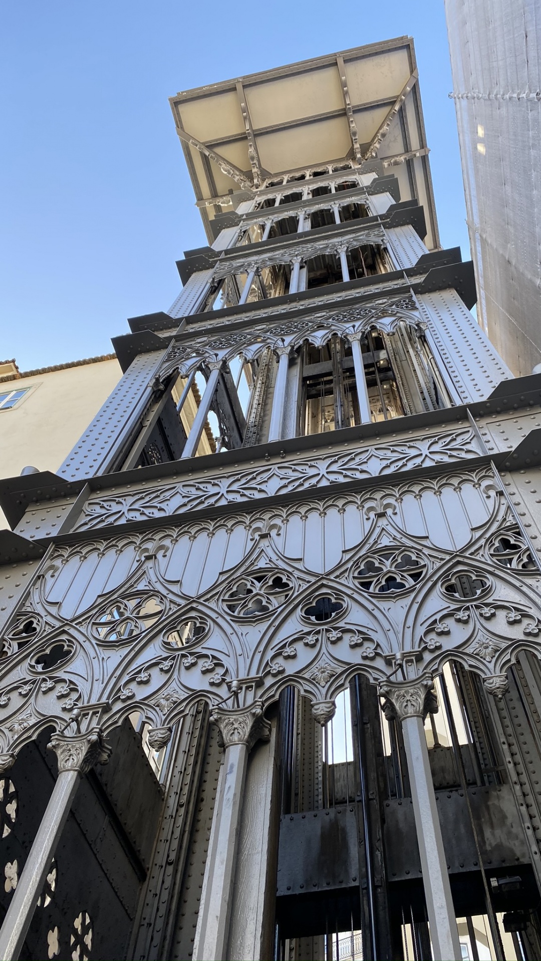 Обои ориентир, природа, синий, архитектура, освещение в разрешении 1080x1920