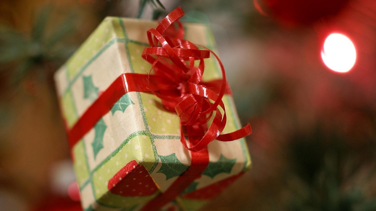 Обои Новый год, Рождественский день, праздник, красный цвет, рождественский орнамент в разрешении 1280x720