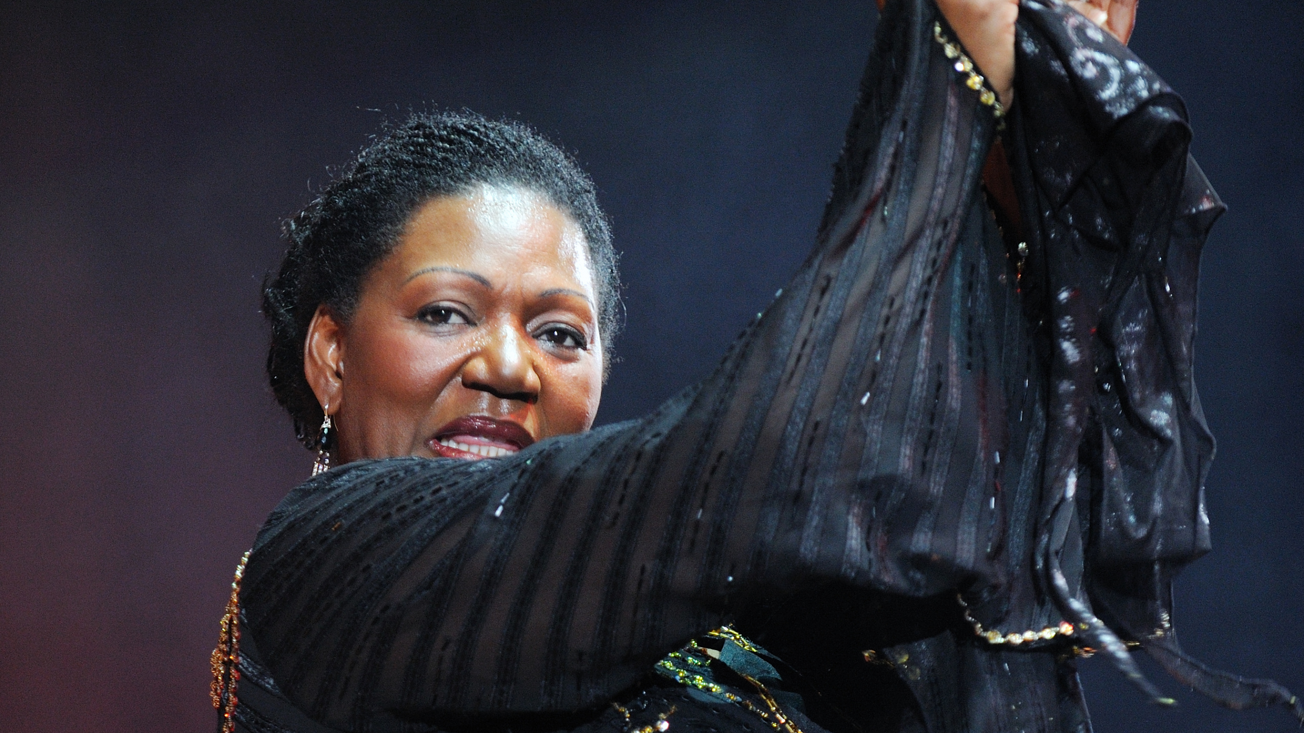 Обои темнота, ночь, полночь, девушка, сцена в разрешении 2560x1440