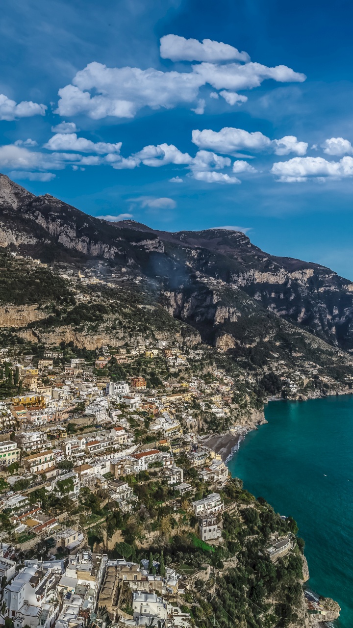 Обои Позитано, город, залив, побережье, море в разрешении 720x1280