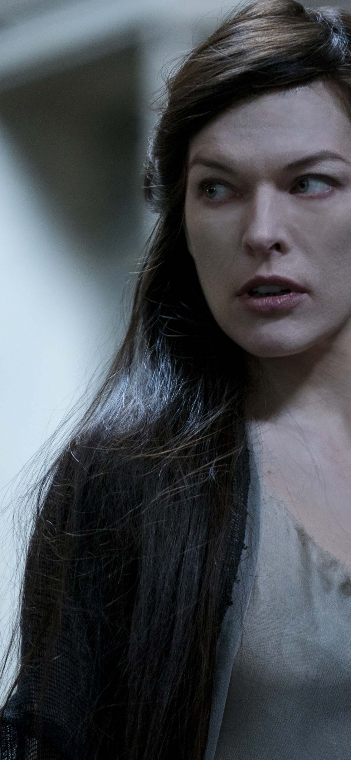 Обои красота, перезагрузить, фильм, губа, голова в разрешении 1125x2436