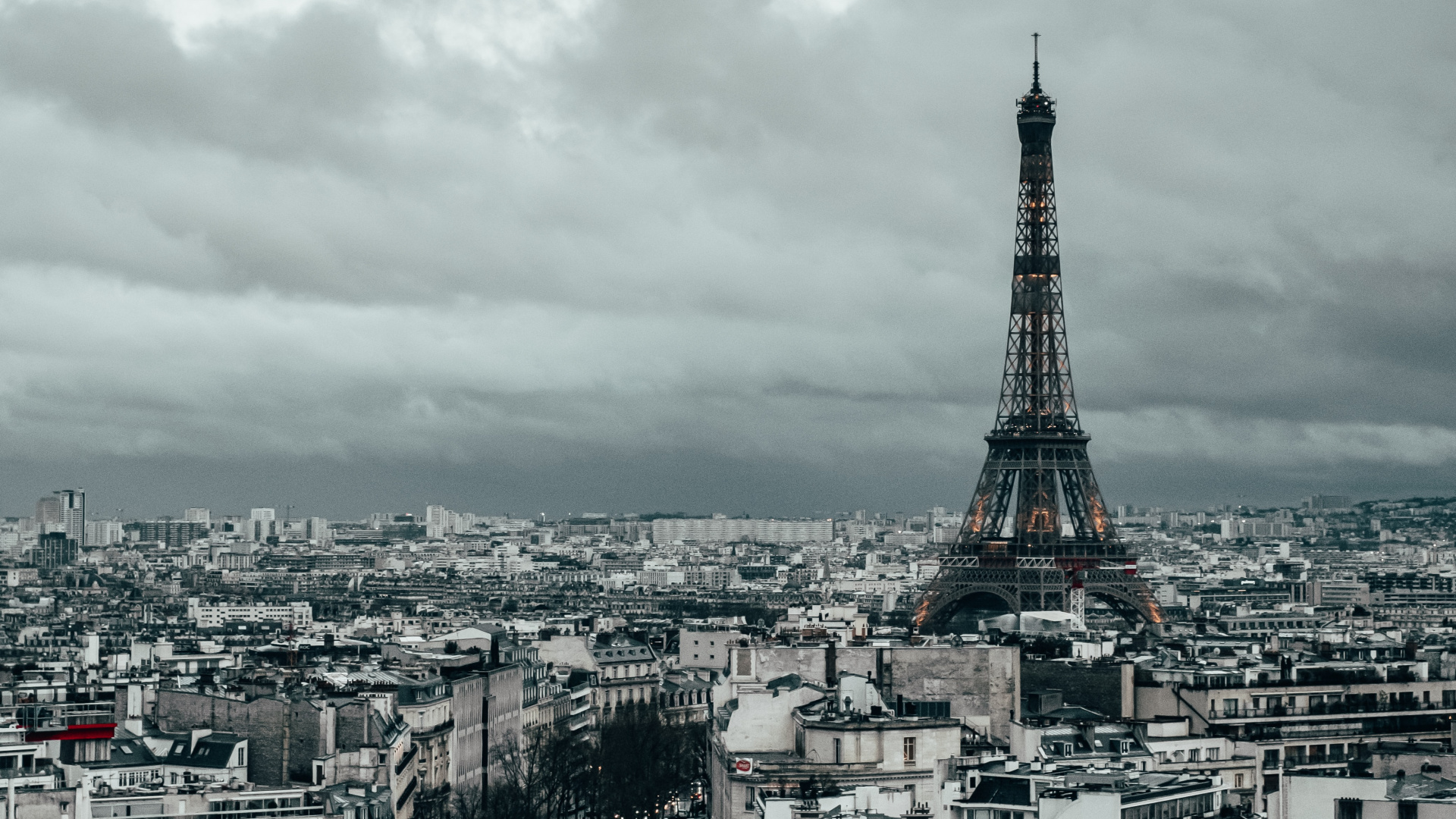 Обои Триумфальная арка, Эйфелева башня, Cathdrale Нотр-Дам-де-Пари, вышка, облако в разрешении 1920x1080