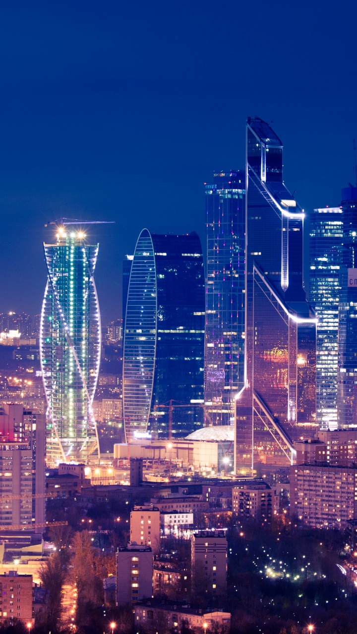 Обои Москва, город, городской пейзаж, метрополия, городской район в разрешении 720x1280