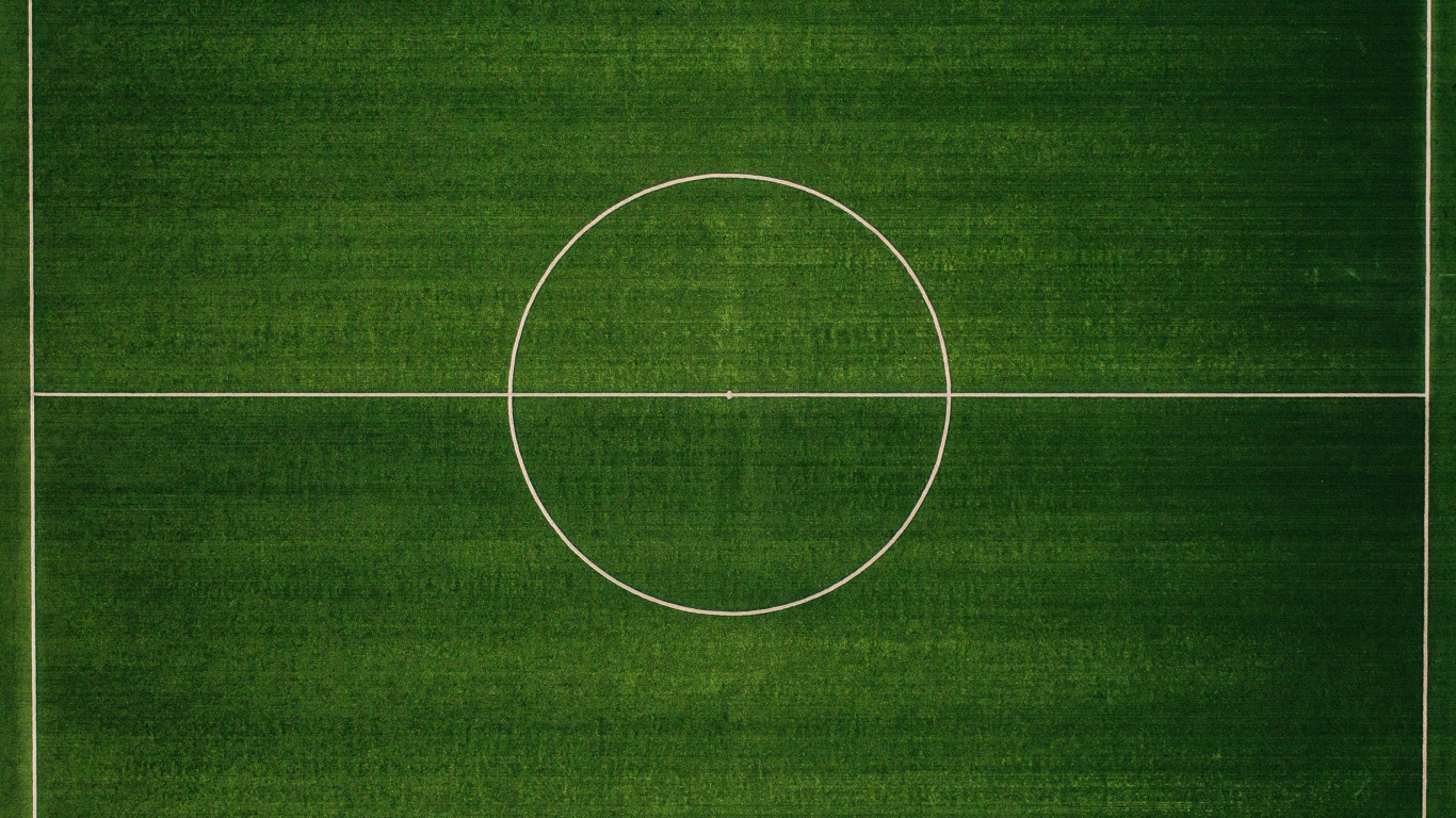 Обои футбольное поле, стадион, спортивные объекты, зеленый, футбол в разрешении 1366x768