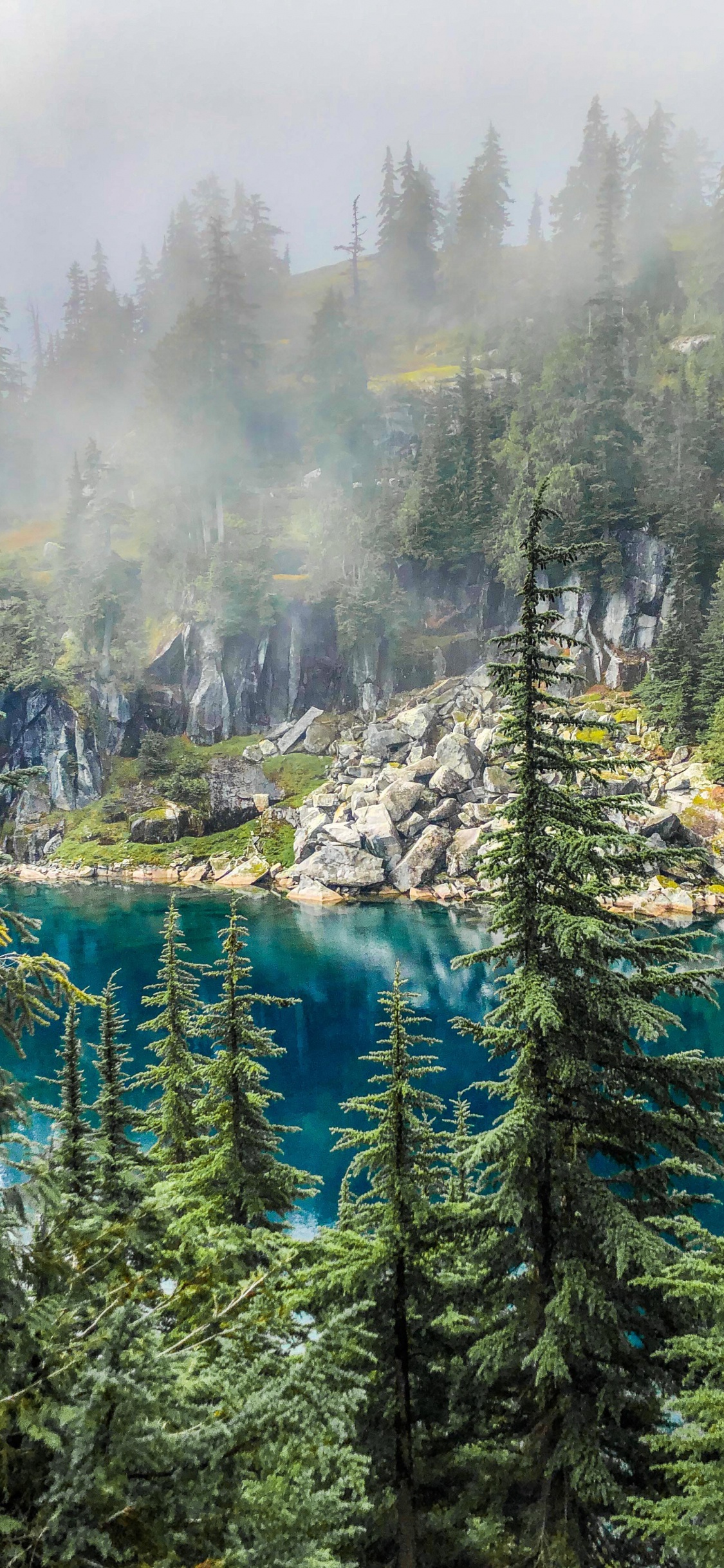 Обои природа, дикая местность, вода, гидроресурсы, облако в разрешении 1125x2436