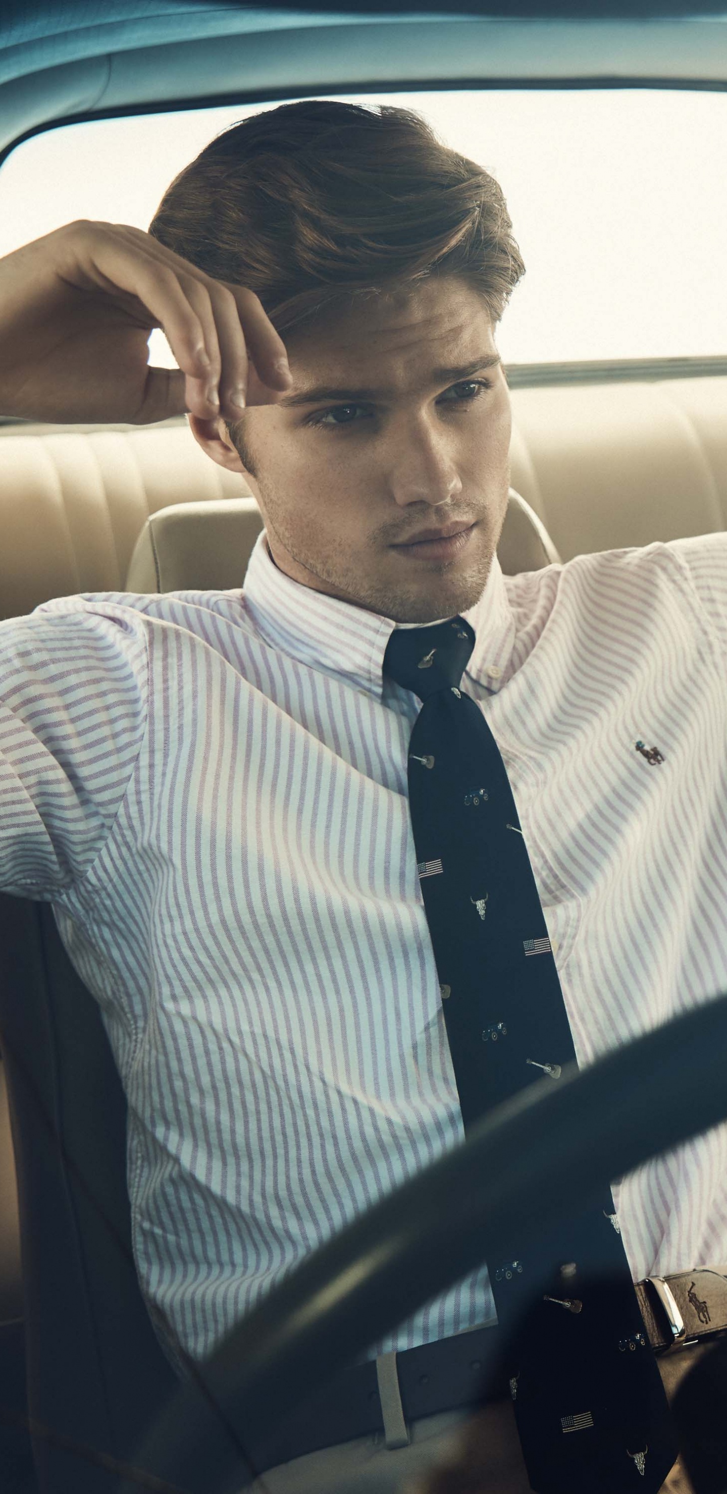 Обои авто, семейный автомобиль, джентльмен, модель, автомобиль в разрешении 1440x2960