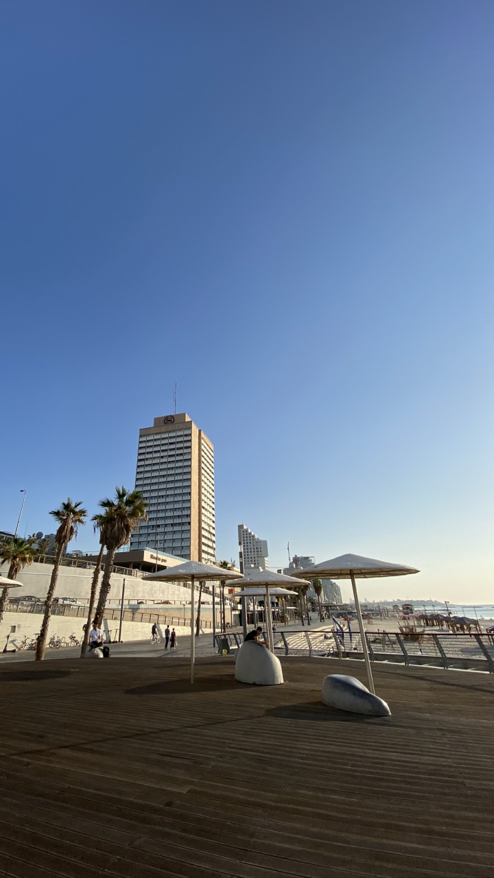 Обои башня, кондоминиум, коммерческое здание, небоскреб, смешанное использование в разрешении 720x1280