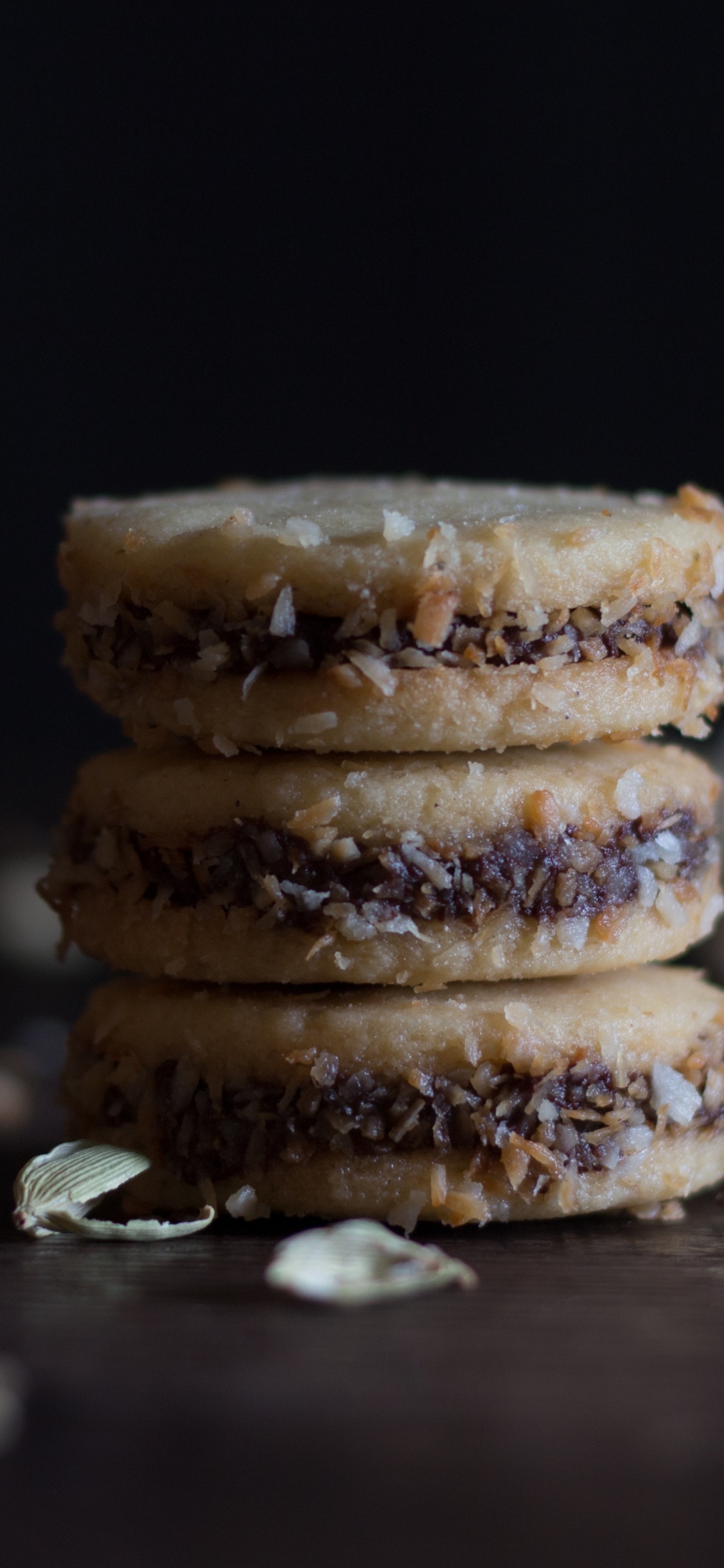 Обои выпечка, печенье, пища, сладость, блюда в разрешении 1242x2688