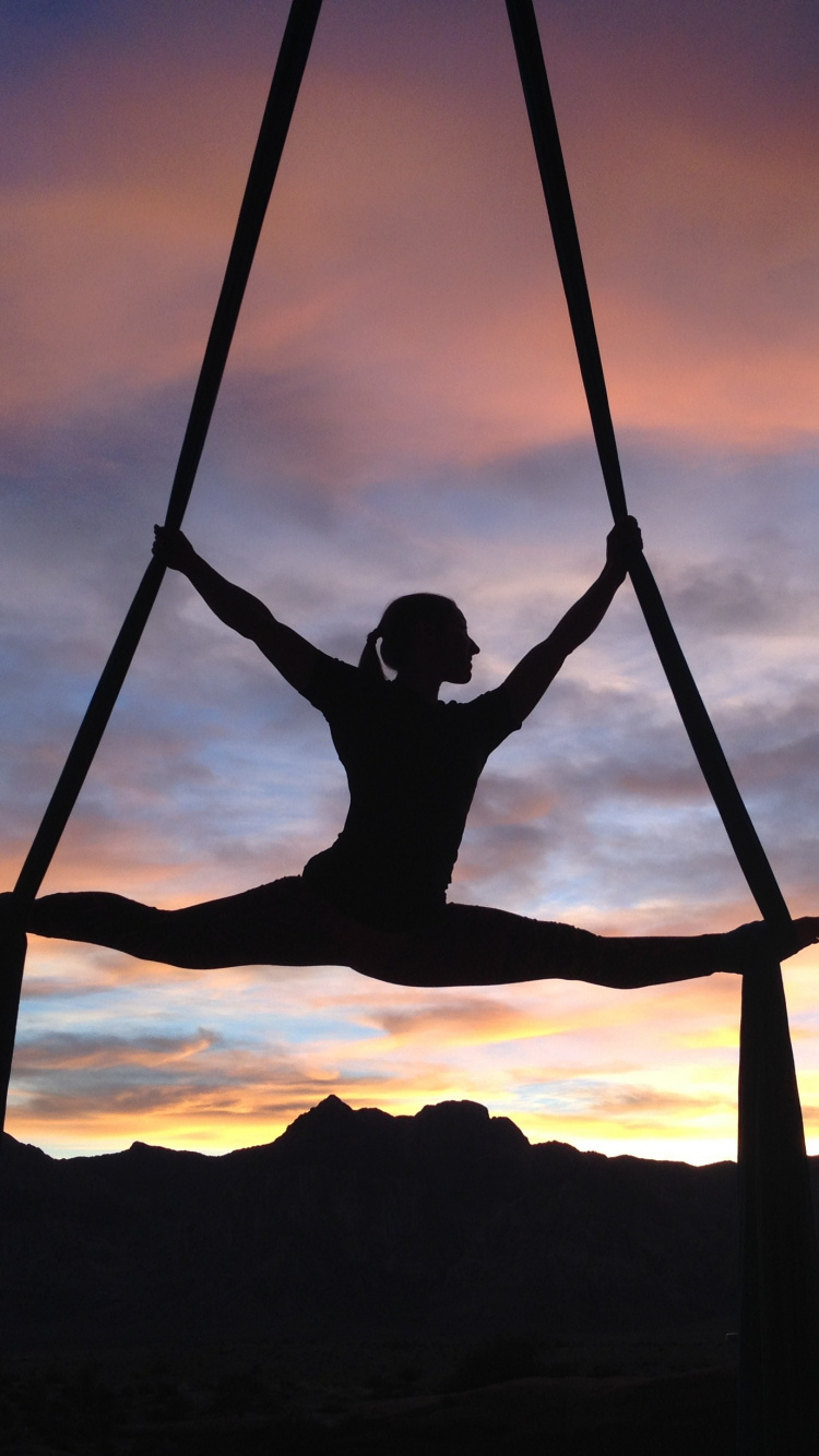 Обои физическая подготовка, йога, баланс, облако, закат в разрешении 750x1334