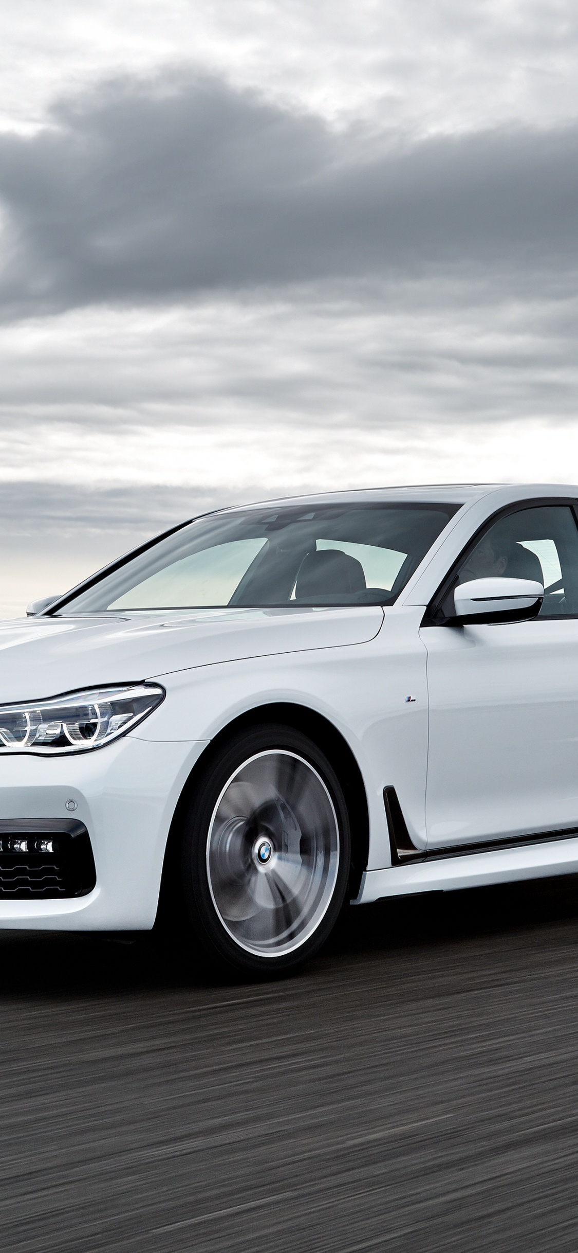 Обои авто, мощные машины, представительский автомобиль, личный роскошный автомобиль, 2016 в разрешении 1125x2436