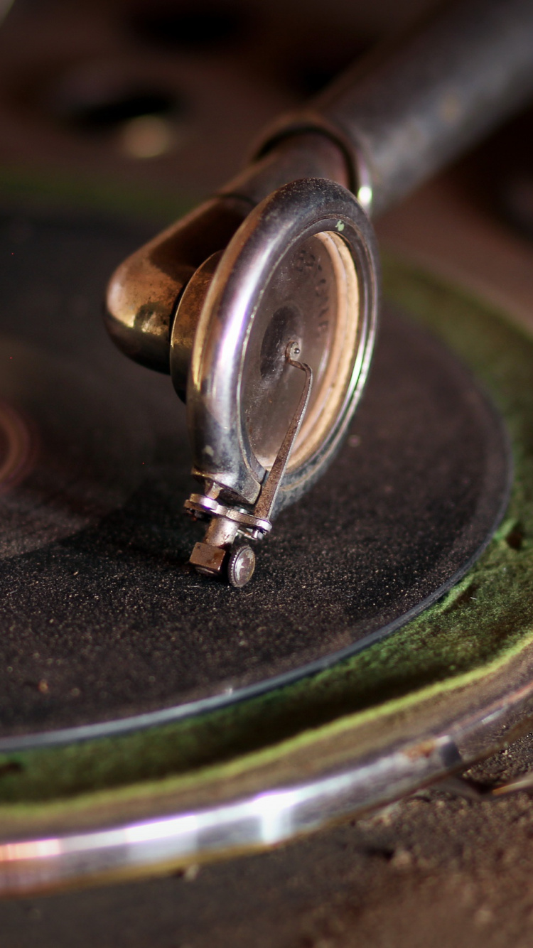 Обои фонограф, граммофонная пластинка, металл, цифровое искусство, граммофон в разрешении 750x1334