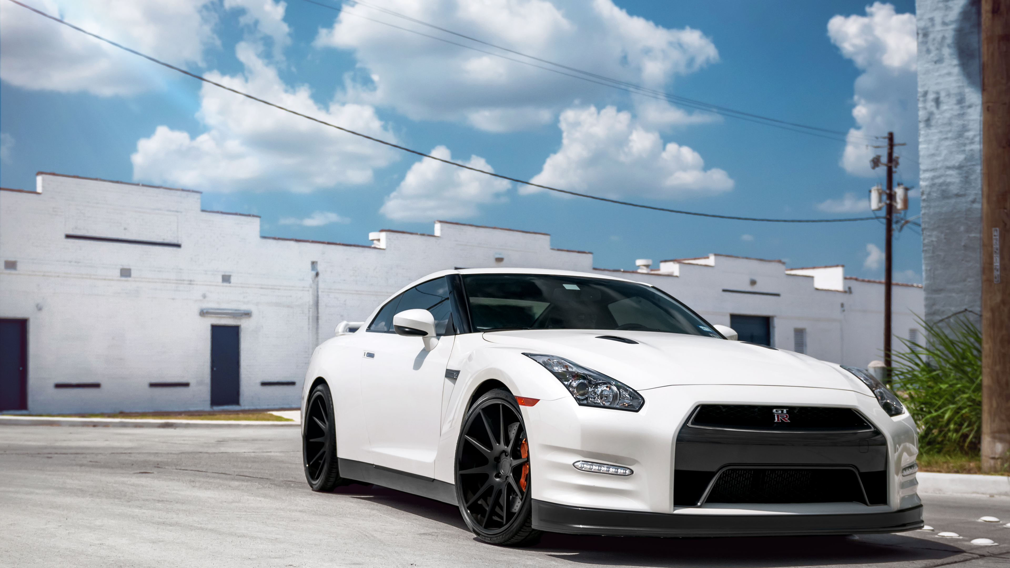 Обои Ниссан, спорткар, авто, белые, суперкар в разрешении 3840x2160