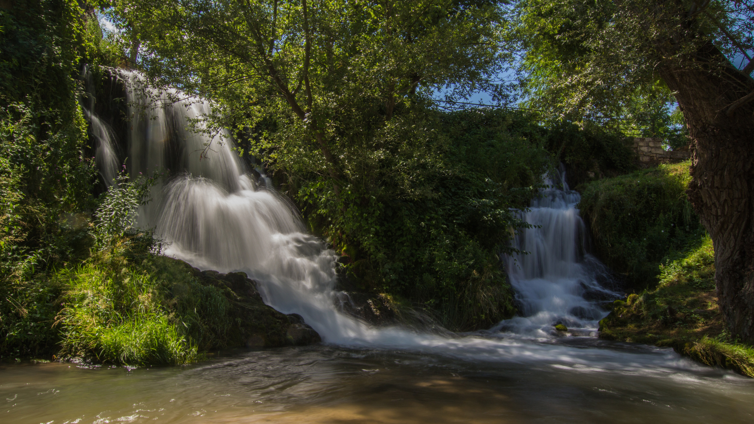 Обои водопад, водоем, гидроресурсы, природа, вода в разрешении 2560x1440