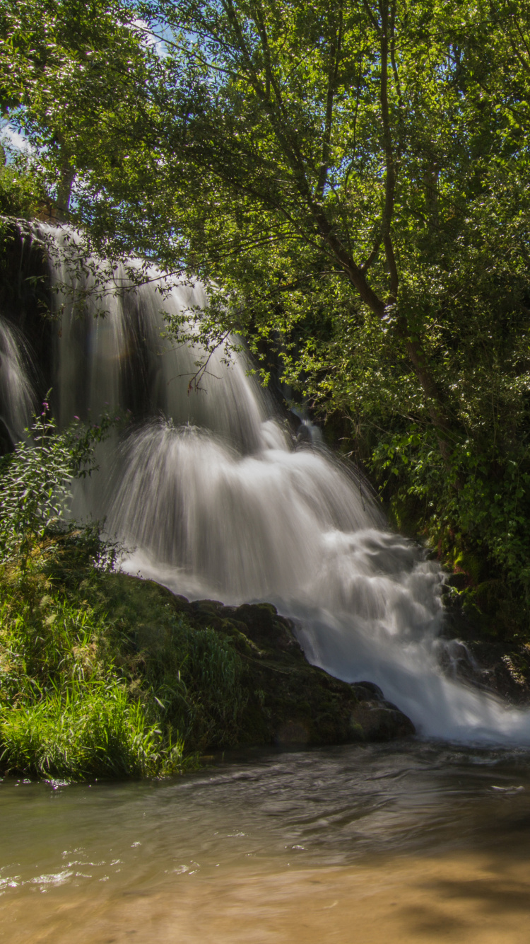 Обои водопад, водоем, гидроресурсы, природа, вода в разрешении 750x1334