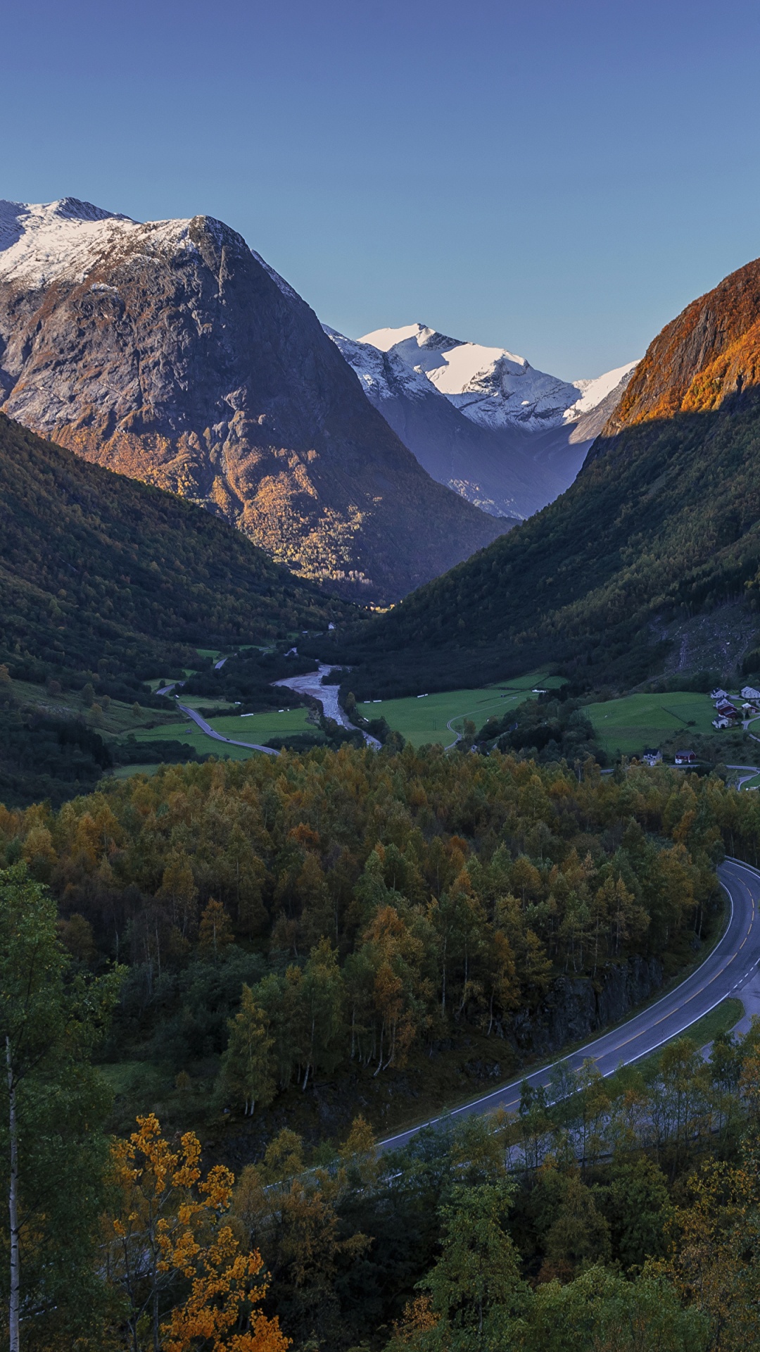 Обои Швеция, гора, природа, горный хребет, горный рельеф в разрешении 1080x1920