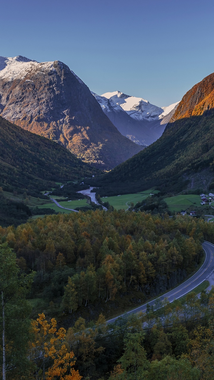 Обои Швеция, гора, природа, горный хребет, горный рельеф в разрешении 720x1280