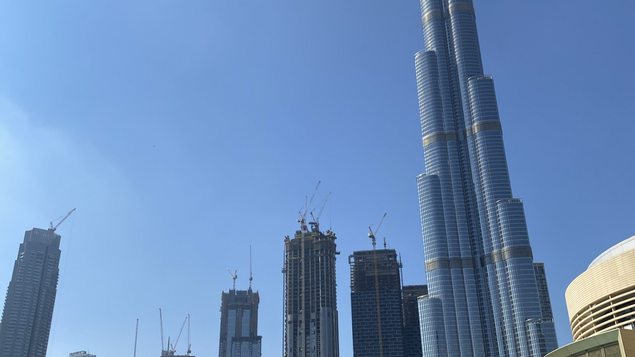 Обои Дубай, Бурдж Халифа, Бурдж Дубай, небоскреб, дневное время в разрешении 1280x720