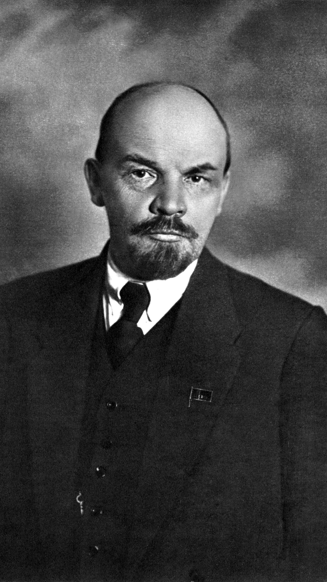 Обои Владимир Ленин, русская революция, большевик, усы, официальная одежда  на телефон Android, 1080x1920 картинки и фото бесплатно