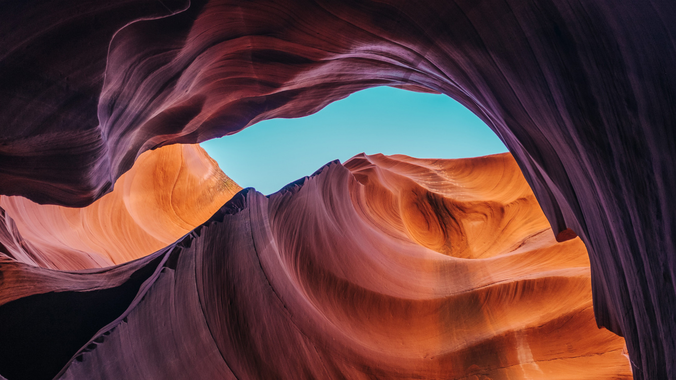 Обои каньон, пурпур, формирование, пейзаж, искусство в разрешении 1366x768