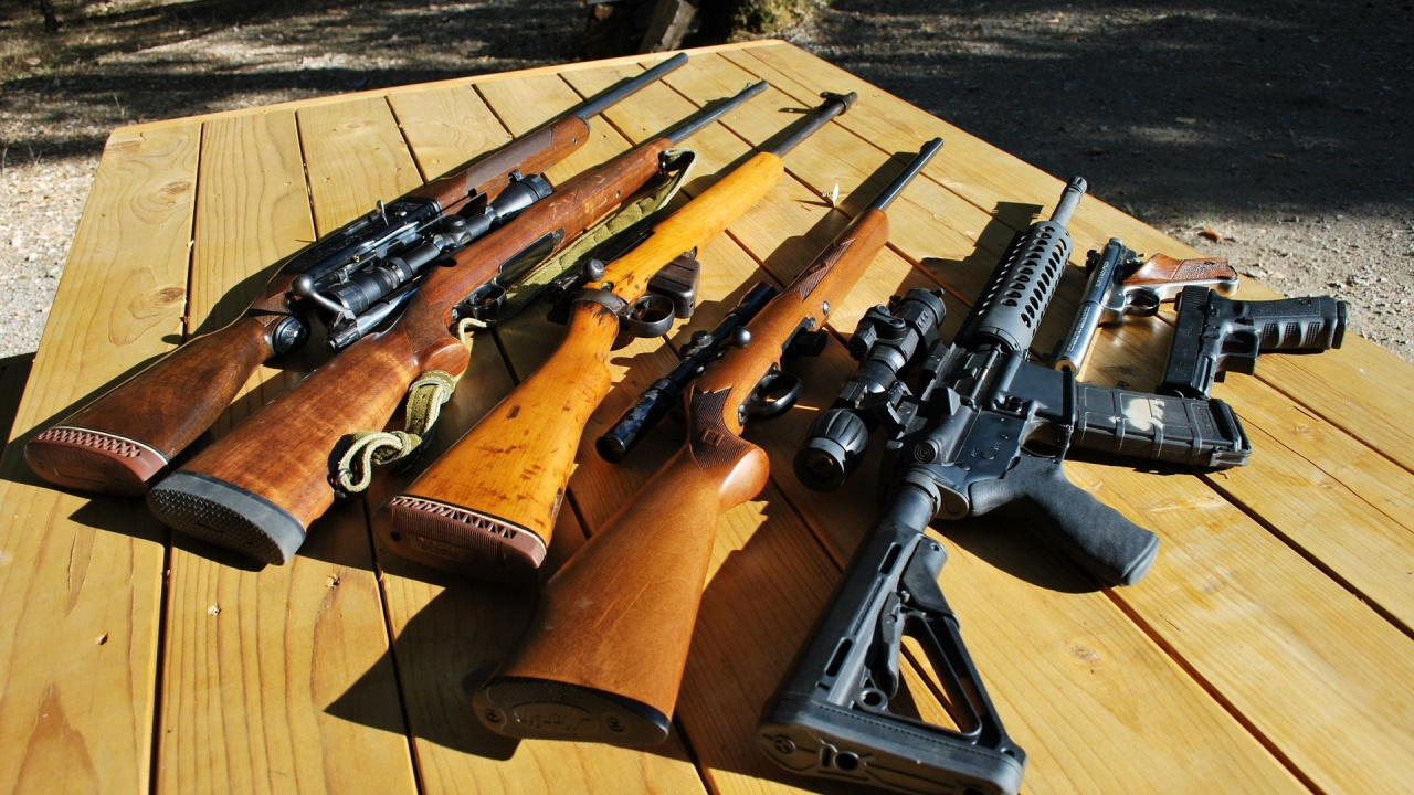 Обои орудие, огнестрельное оружие, пневматическое оружие, боеприпасы, оружие в разрешении 1280x720