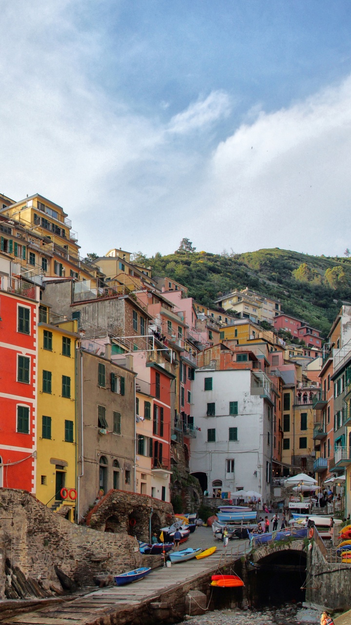 Обои Манарола, Корнилья, Монтероссо-аль-Маре, городок, соседство в разрешении 720x1280