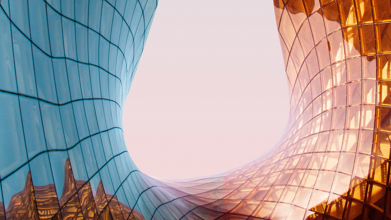 Обои здание, небо, ориентир, отражение, линия в разрешении 1366x768