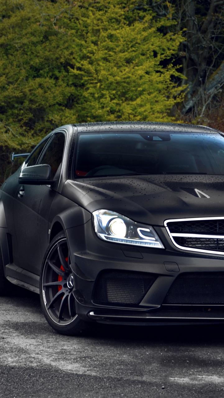 Обои авто, обод, колесо, Mercedes-Benz C 63 AMG, mercedes benz s class в разрешении 720x1280