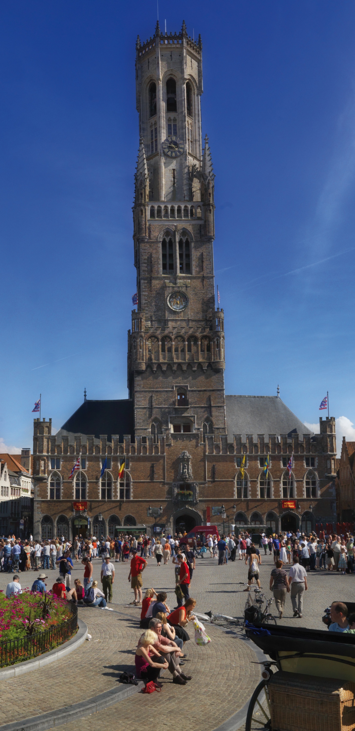 Обои Маркт, ориентир, город, городок, городская площадь в разрешении 1440x2960